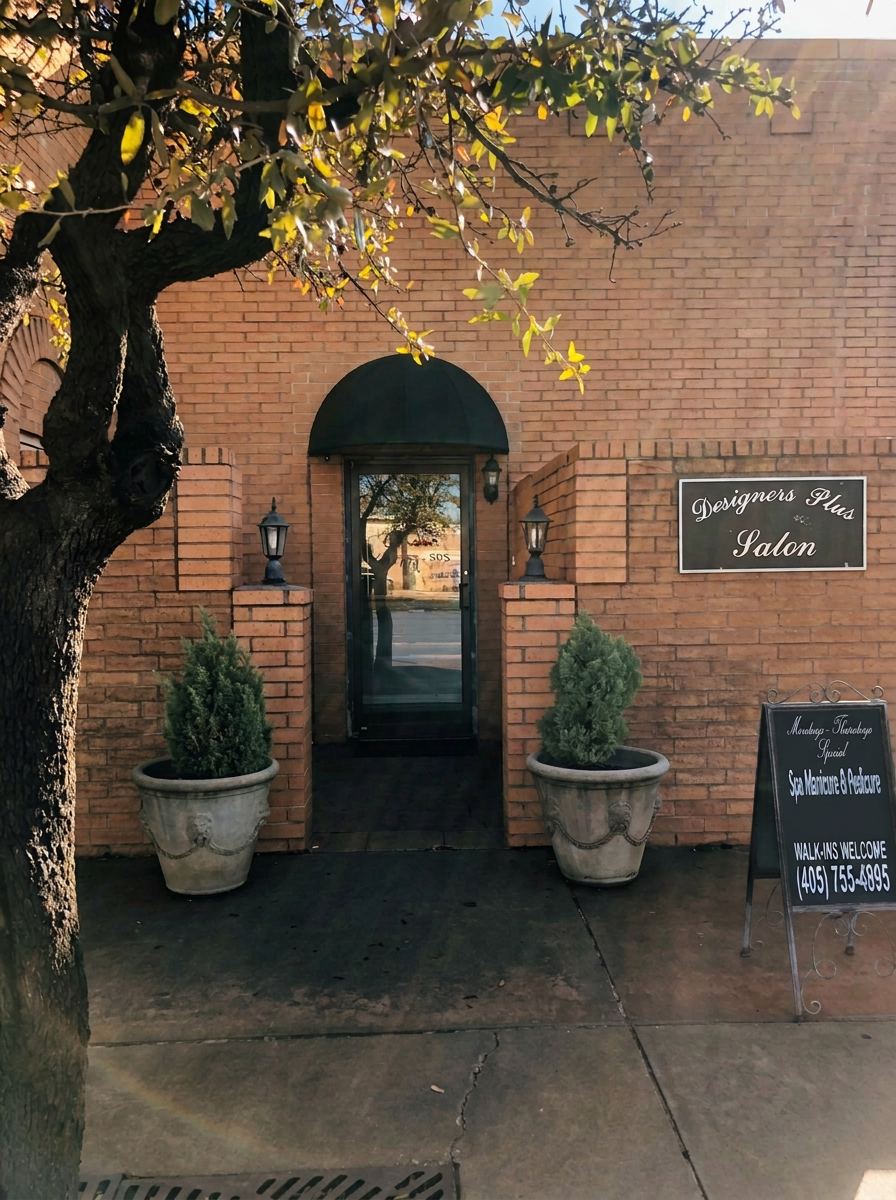 Front entrance of Designers Plus Salon at 12200 N. May Ave in Oklahoma City